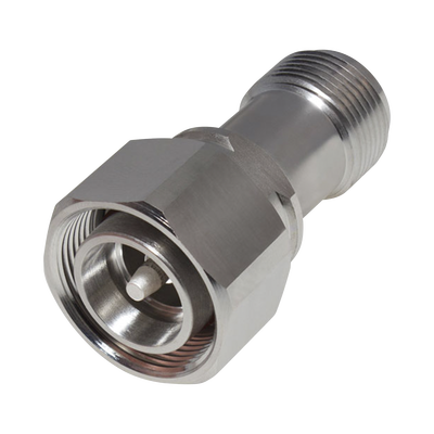 Adaptador en Línea de Conector 4.3-10 Macho a N Hembra, Bronce Blanco/ Plata/ Teflón.
