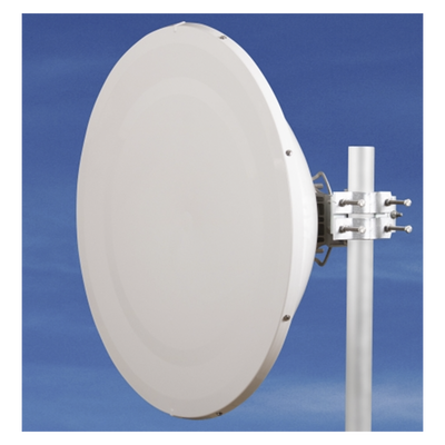 Antena direccional Alto Rendimiento / Parábola profunda para mayor aislamiento al ruido /4 ft / Guía de onda  para radio B5x y C5x / Ganancia de 35 dBi / Soporte de acero inoxidable / Polaridad en 90 ° y 45 ° / Incluye montaje.