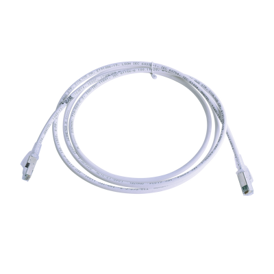 Patch Cord Z-MAX Cat6A S/FTP, CM/LS0H, 7ft, Color Blanco, Versión Bulk (Sin Empaque Individual)