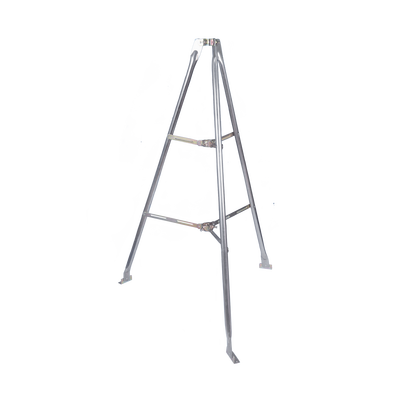 Montaje de tripie para exterior, altura total del tripie 1.52 m. Compatible con mástiles de hasta 3 m de largo 1  1/4 a 2" de diámetro 