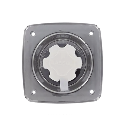 Regulador de presión de agua cromado.