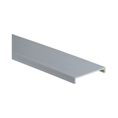 Tapa para Canaleta Ranurada, de 3.25 in de Ancho,  1.38 m de Largo, Color Gris